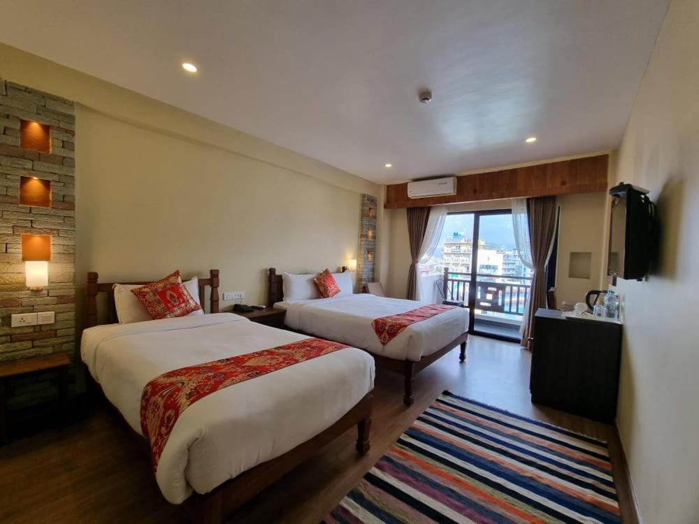 Hotel Mala Покхара Екстер'єр фото