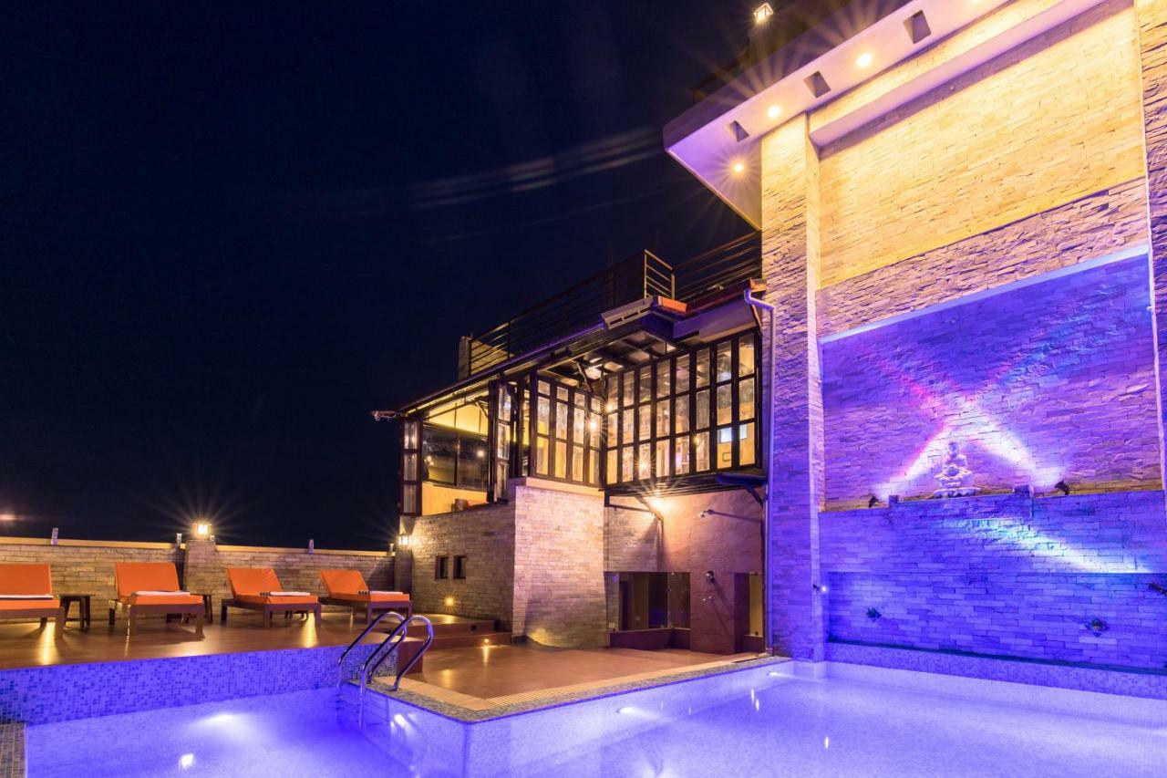 Hotel Mala Покхара Екстер'єр фото