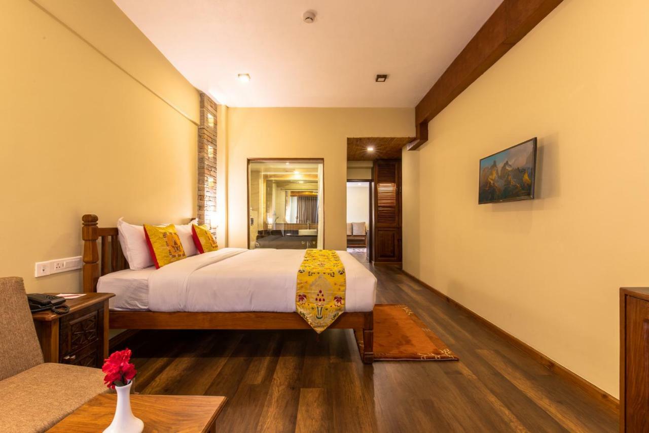 Hotel Mala Покхара Екстер'єр фото