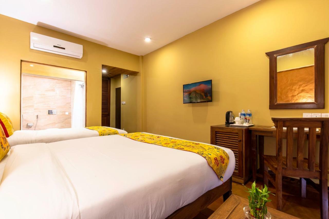 Hotel Mala Покхара Екстер'єр фото